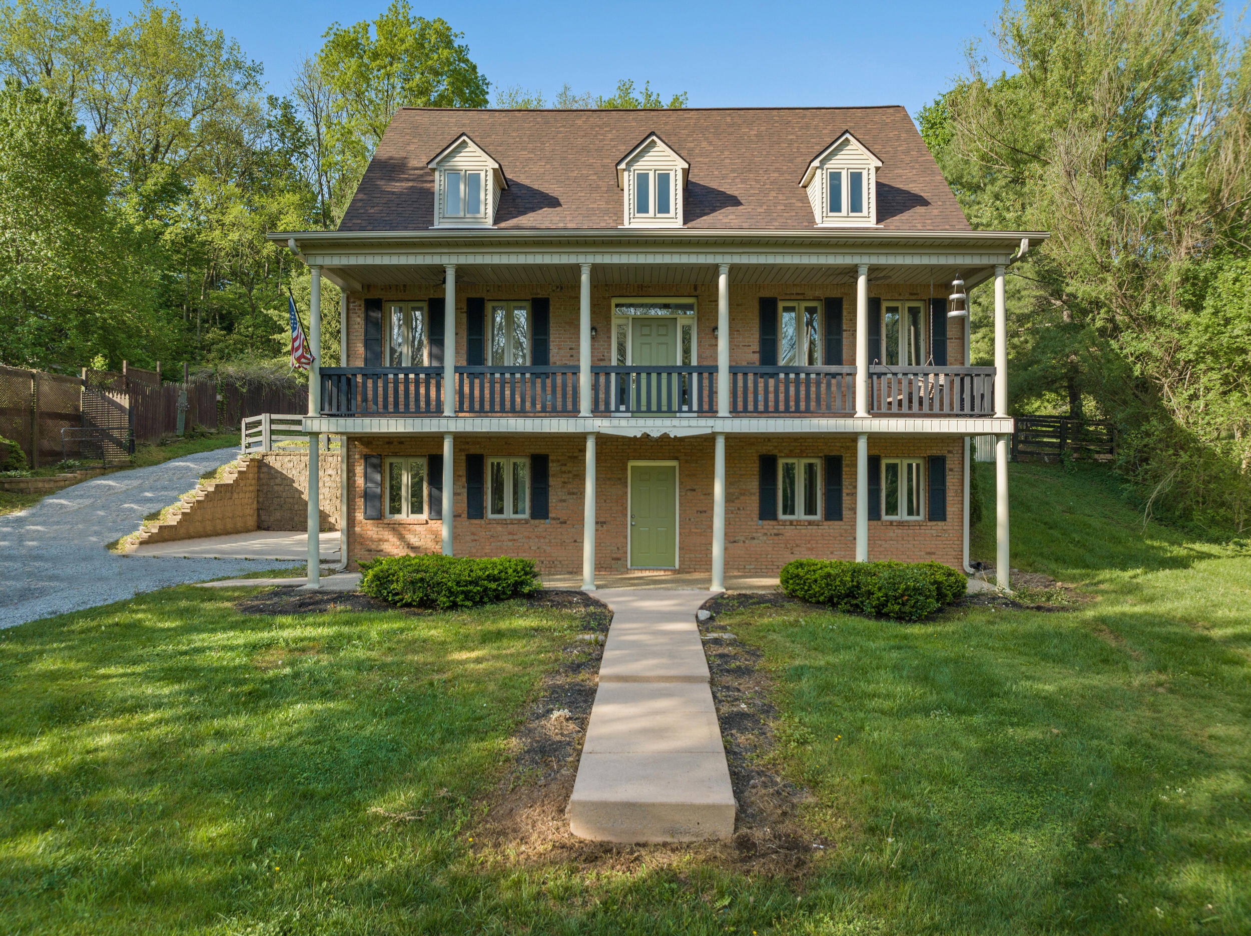 237 Mansfield Road Danville, KY 40422 - Photo 2 of 45 IMG_4906