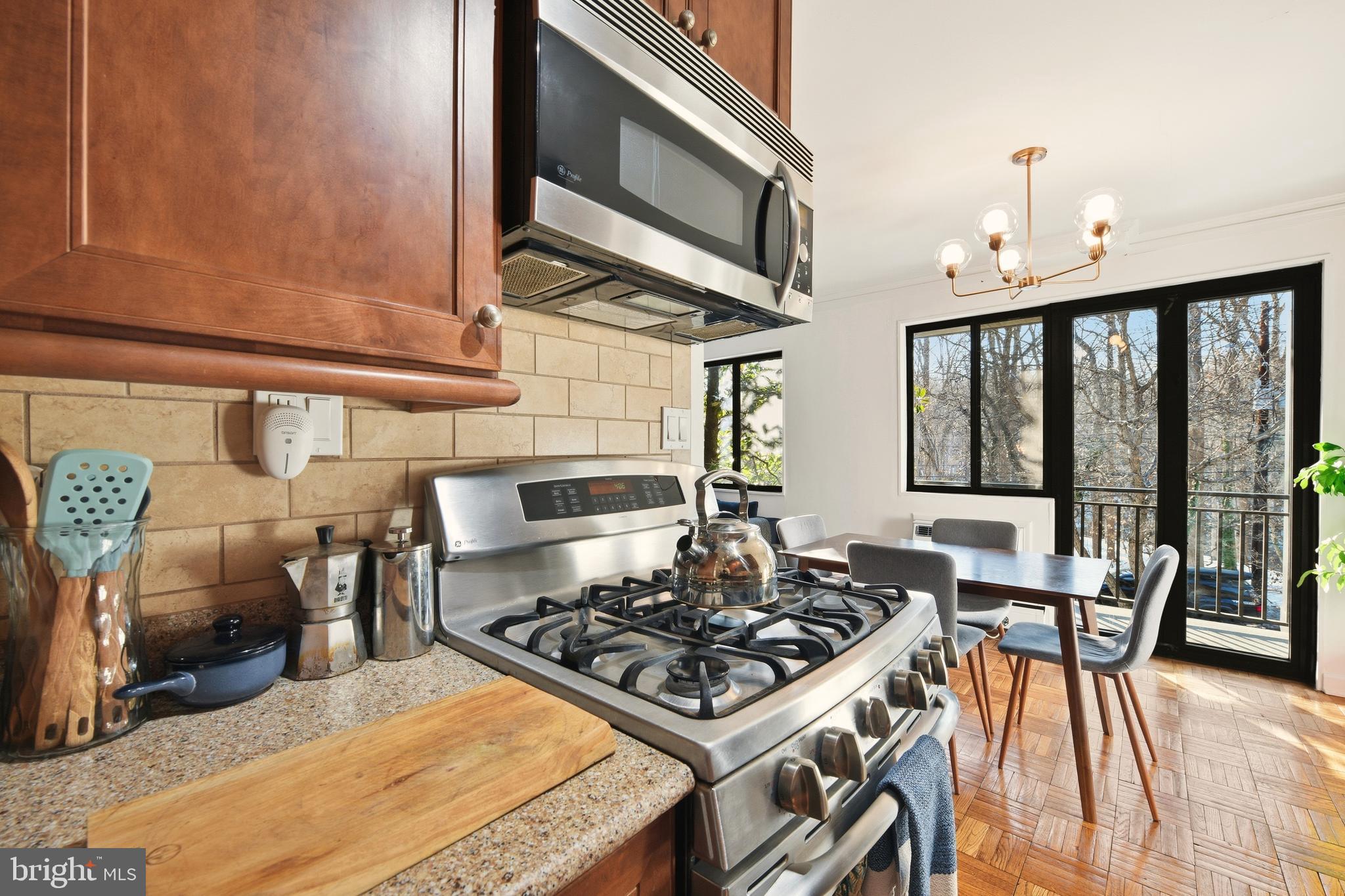 2325 42nd Street Northwest, Unit 204 Washington, DC 20007 - Photo 13 of 29