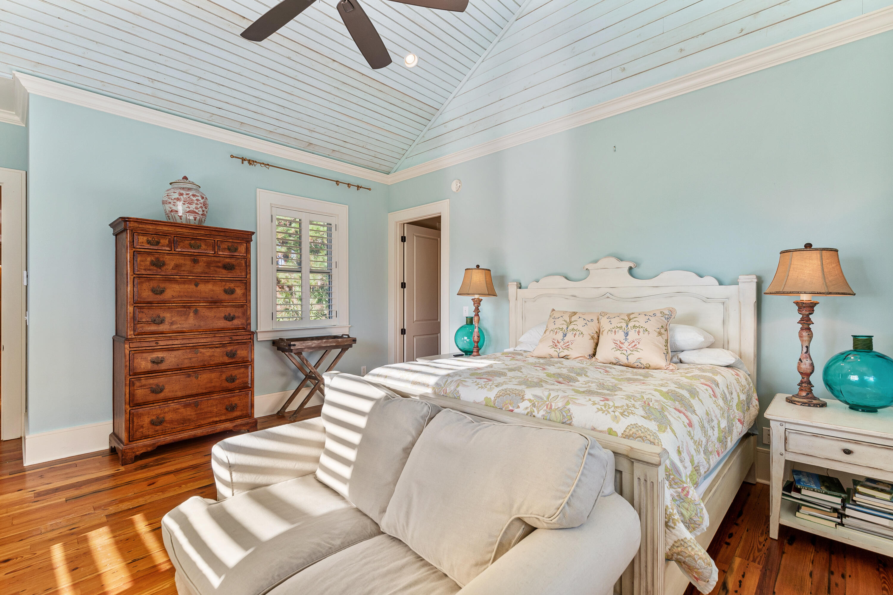 4041 Longmarsh Road Mount Pleasant, SC 29429 - Photo 27 of 87 8E257563-9D1A-40F2-B999-3FBB05B6A402