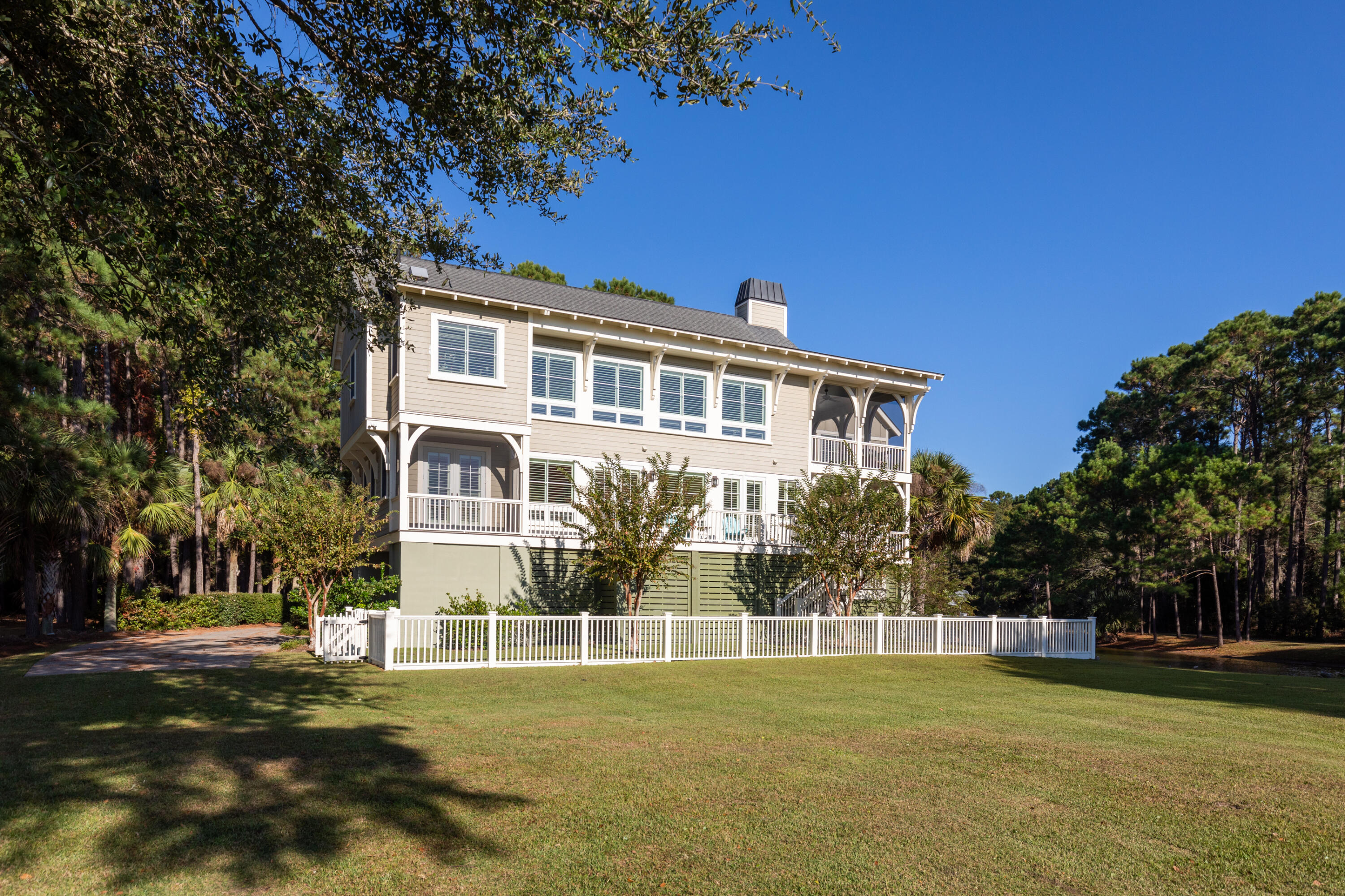 4041 Longmarsh Road Mount Pleasant, SC 29429 - Photo 62 of 87 9F4A0930-D5B0-42E1-9030-AF355B2D59A5