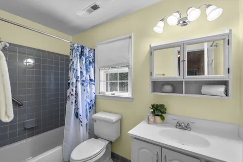 $975,000 | 1714 Luzerne Avenue, Silver Spring, MD 20910