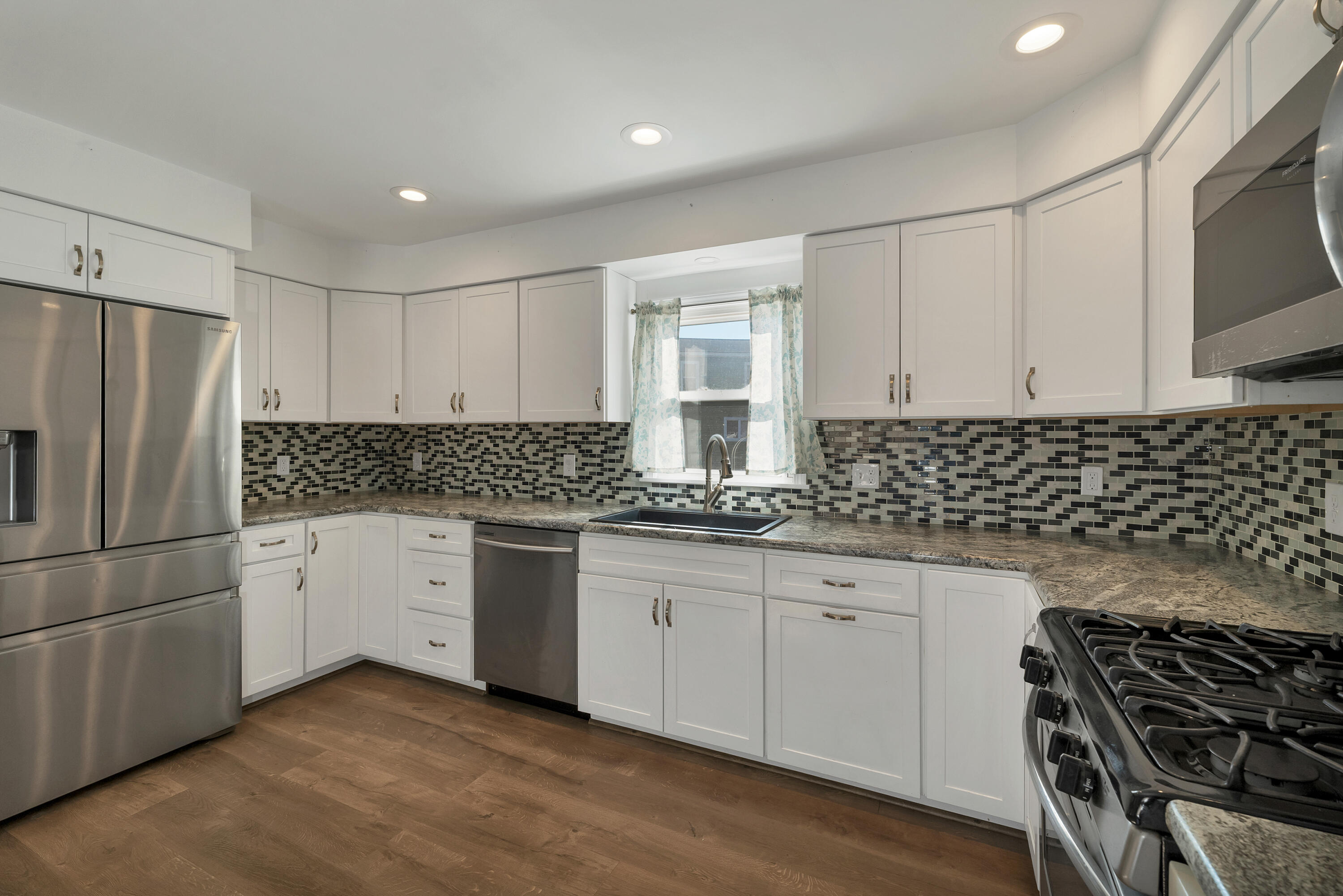 12 Elm Street Springvale, ME 04083 - Photo 7 of 39 12ElmSt-020