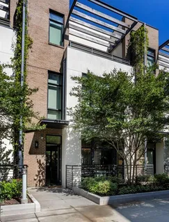 $1,945,000 | 721 Longleaf Drive Northeast, Unit 3, Atlanta, GA 30342