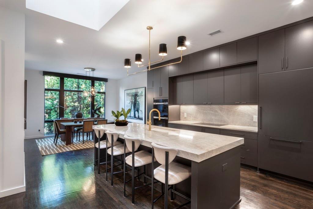 721 Longleaf Drive Northeast, Unit 3 Atlanta, GA 30342 - Photo 6 of 22