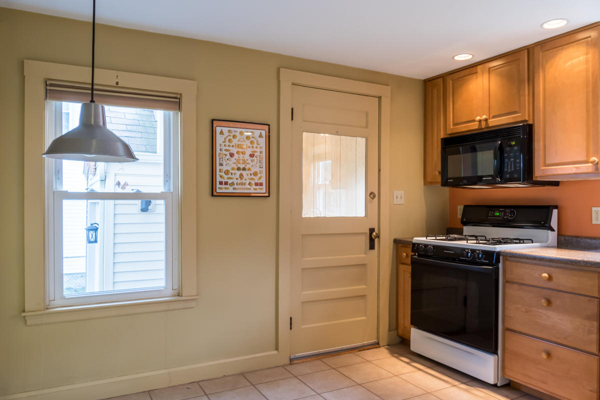 70 Torrey Street Portland, ME 04103 - Photo 7 of 41 15-Kitchen (5 of 5)
