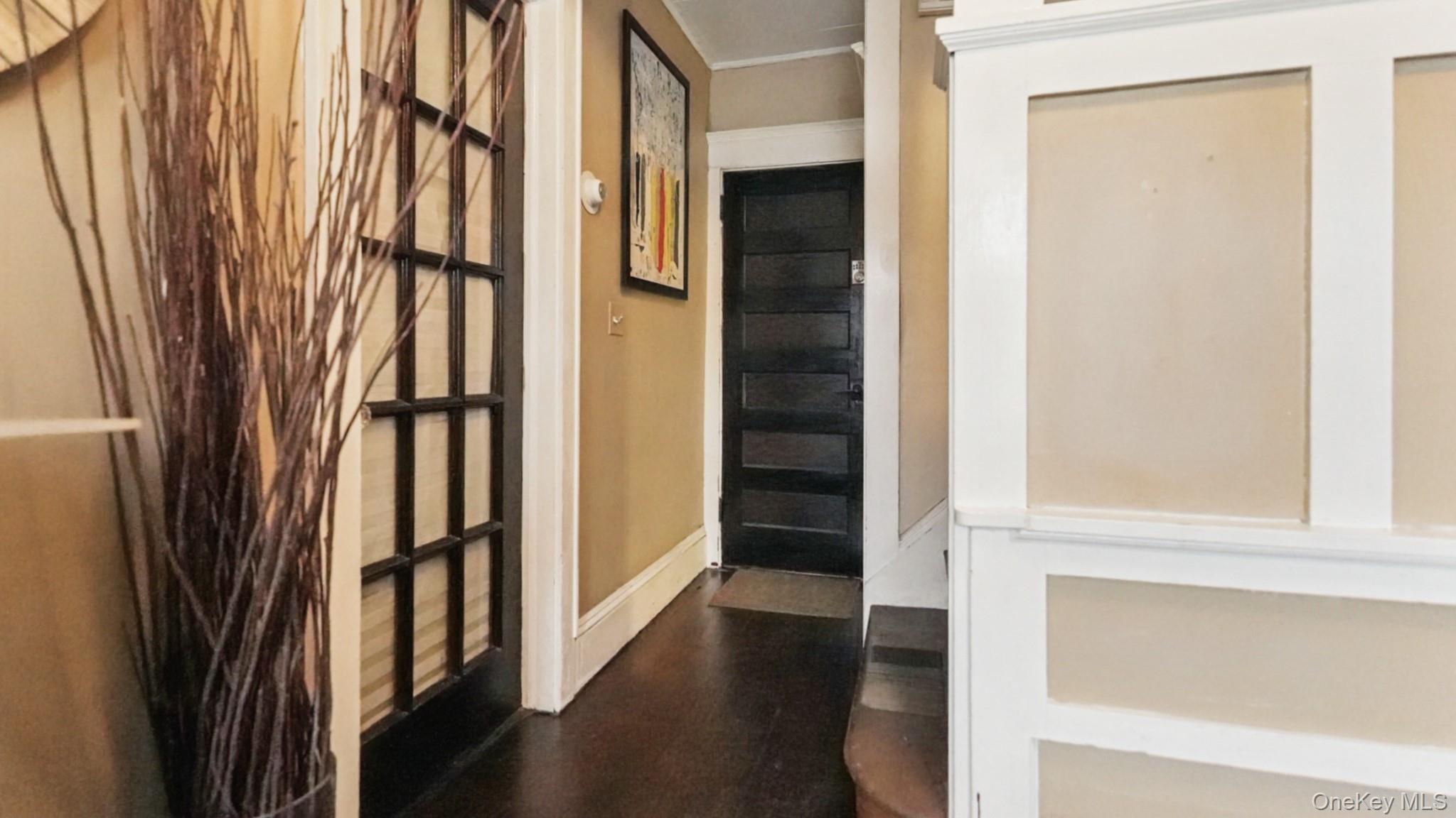 22 Mt Joy Place New Rochelle, NY 10801 - Photo 4 of 38 Beautiful Foyer