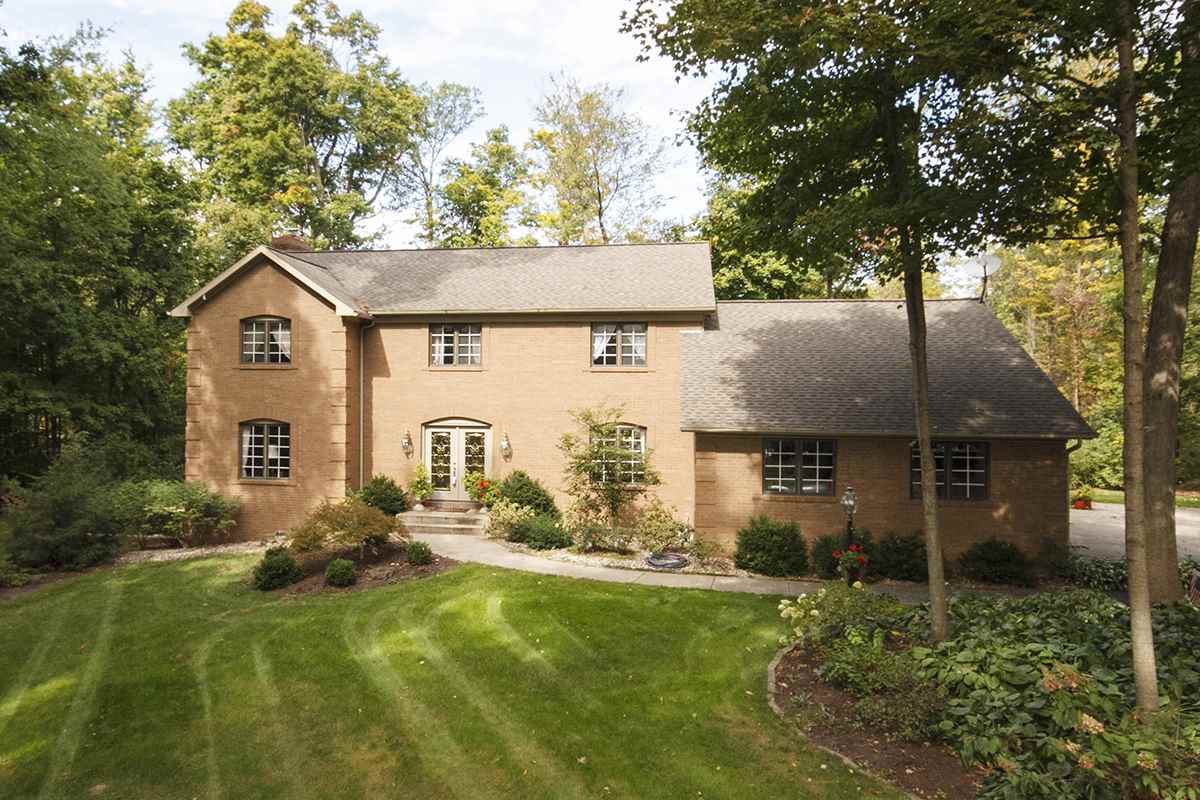 12212 Amber Ridge Drive Fort Wayne, IN 46814 - Photo 1 of 36 Gallery Image 1