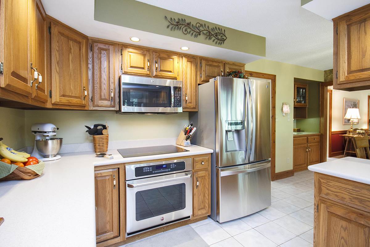 12212 Amber Ridge Drive Fort Wayne, IN 46814 - Photo 7 of 36 Gallery Image 7