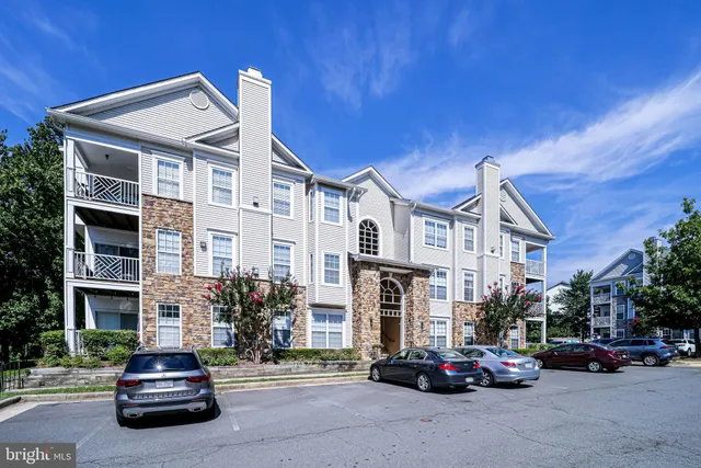 a car parked in front of a building