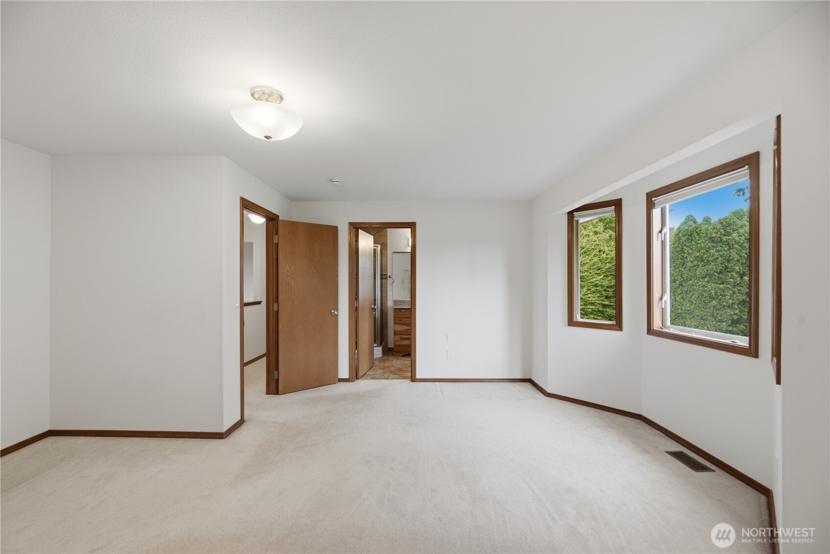 19022 102nd Avenue Southeast Renton, WA 98055 - Photo 15 of 36