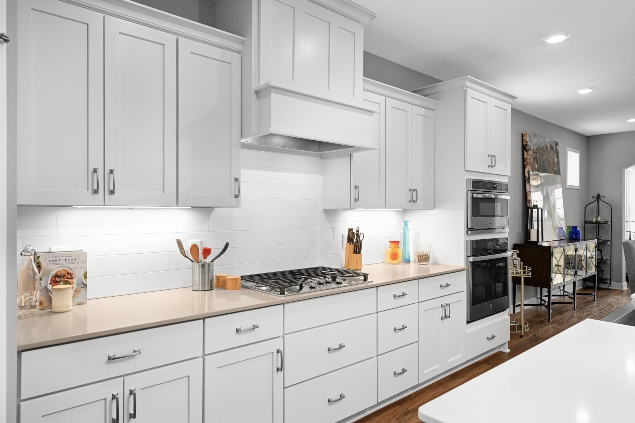 1965 Paisley Path Chanhassen, MN 55317 - Photo 7 of 36