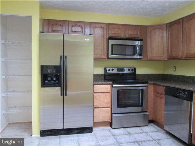 4615 Panacea Road Baltimore, MD 21208 - Photo 6 of 21 Kitchen
