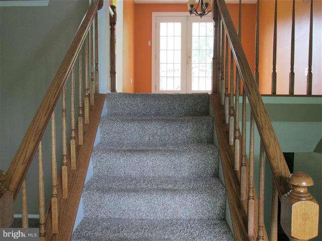 4615 Panacea Road Baltimore, MD 21208 - Photo 7 of 21 Interior (General)
