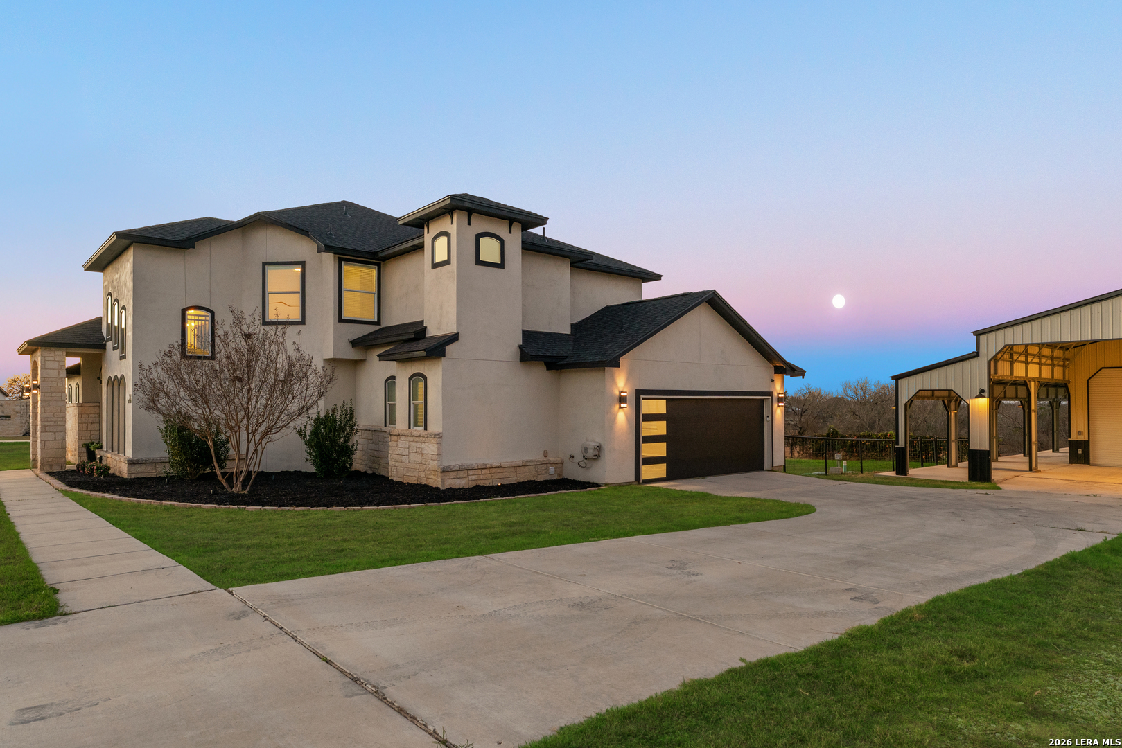 508 Wagon Train Road La Vernia, TX 78121 - Photo 3 of 49