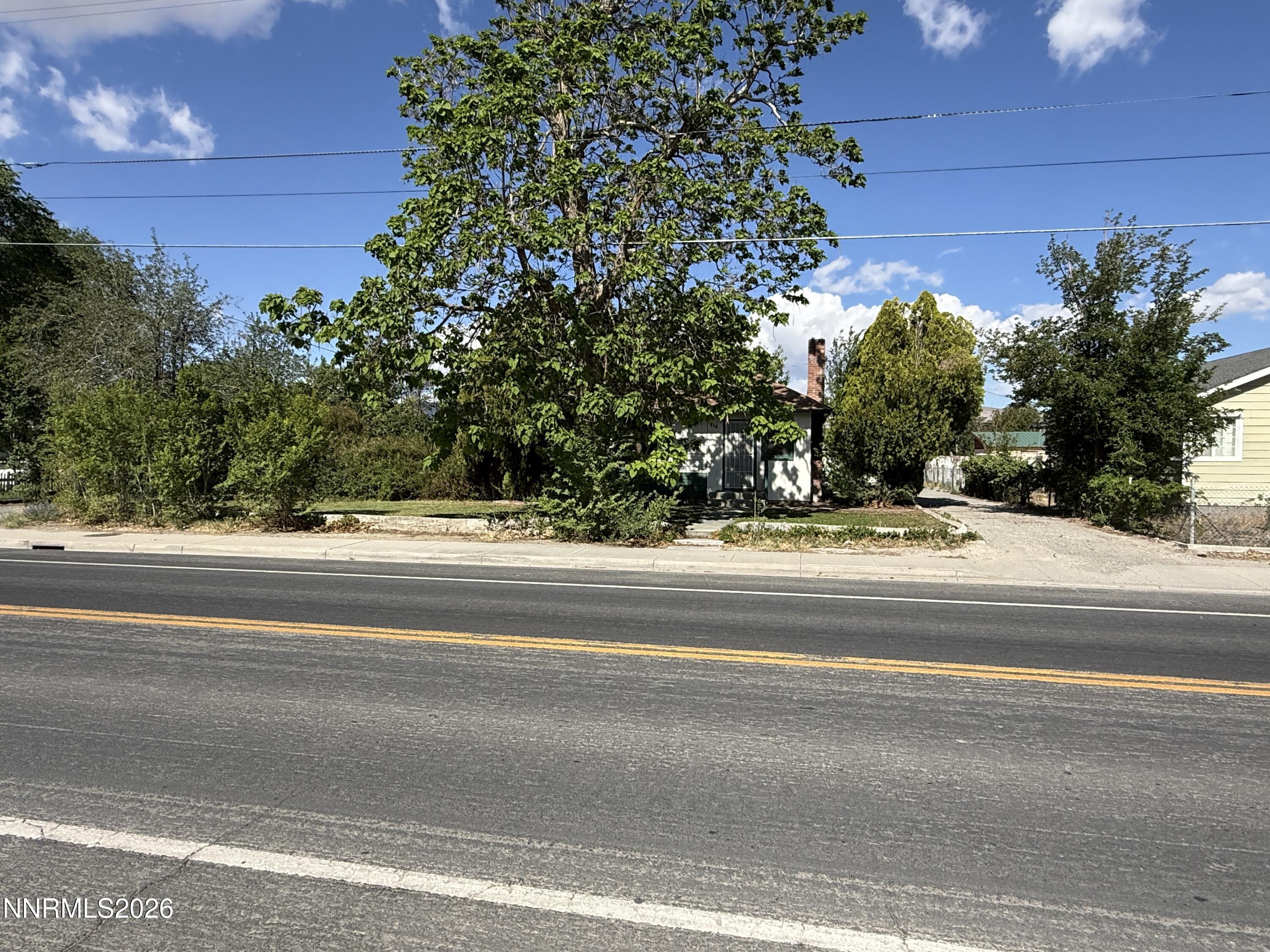 513 South Main Street Yerington, NV 89447 - Photo 18 of 32 Street View