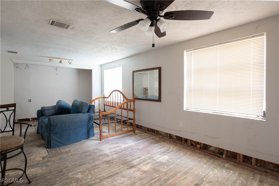 1531 Brewer Road North Fort Myers, FL 33917 - Photo 15 of 24