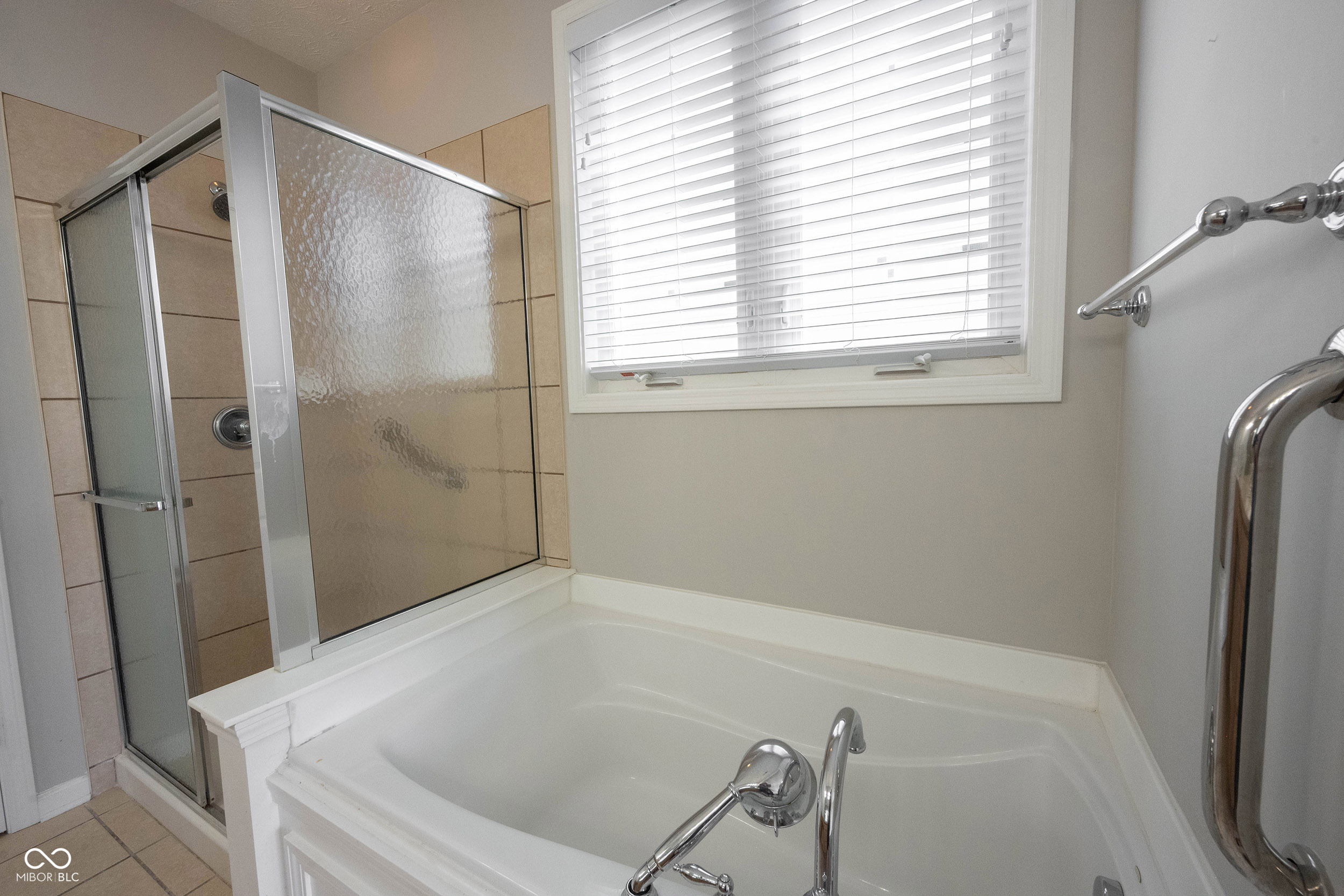13023 Venito Trail Fishers, IN 46037 - Photo 20 of 43