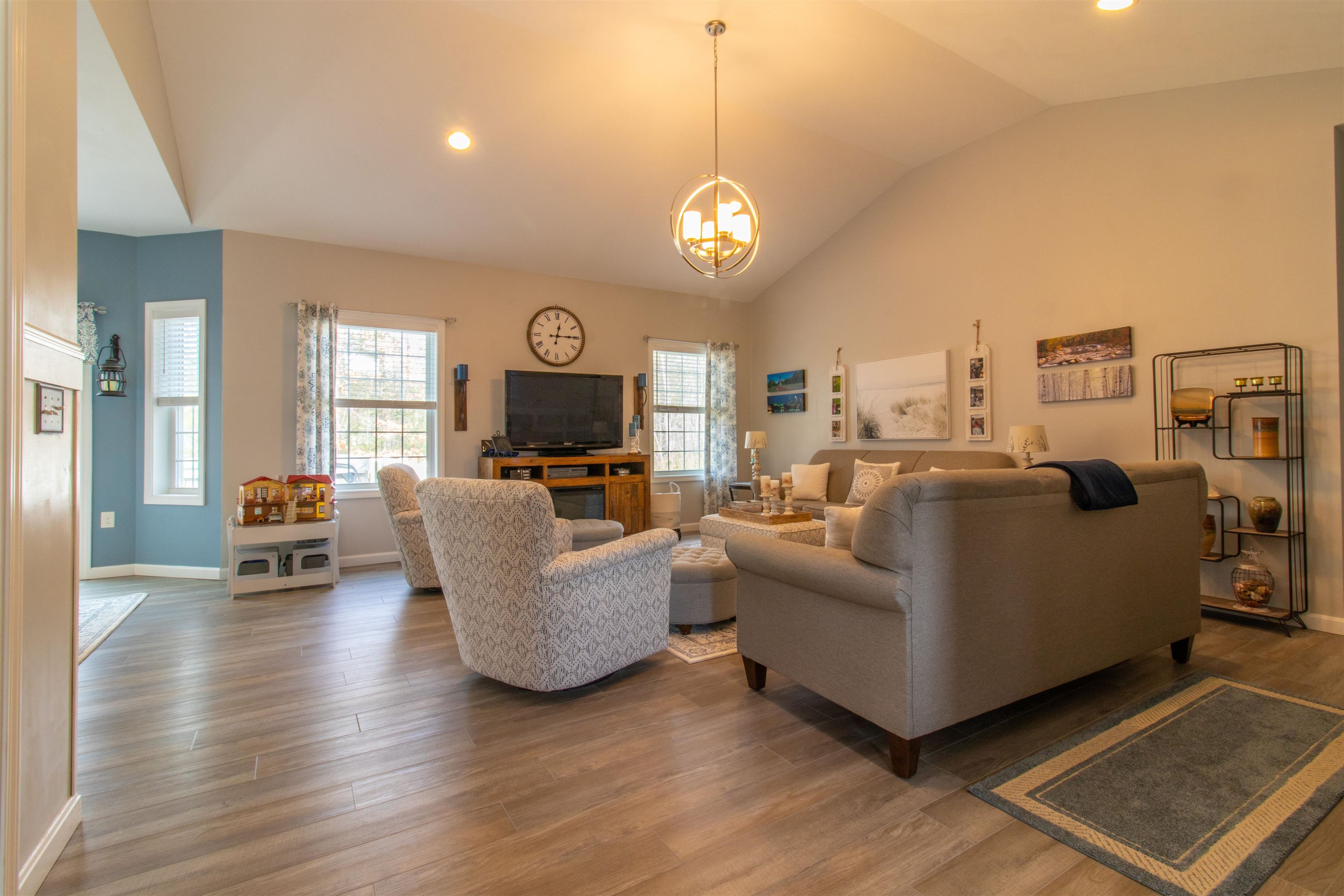 123 Falcon Ridge Road Milford, NH 03055 - Photo 19 of 49