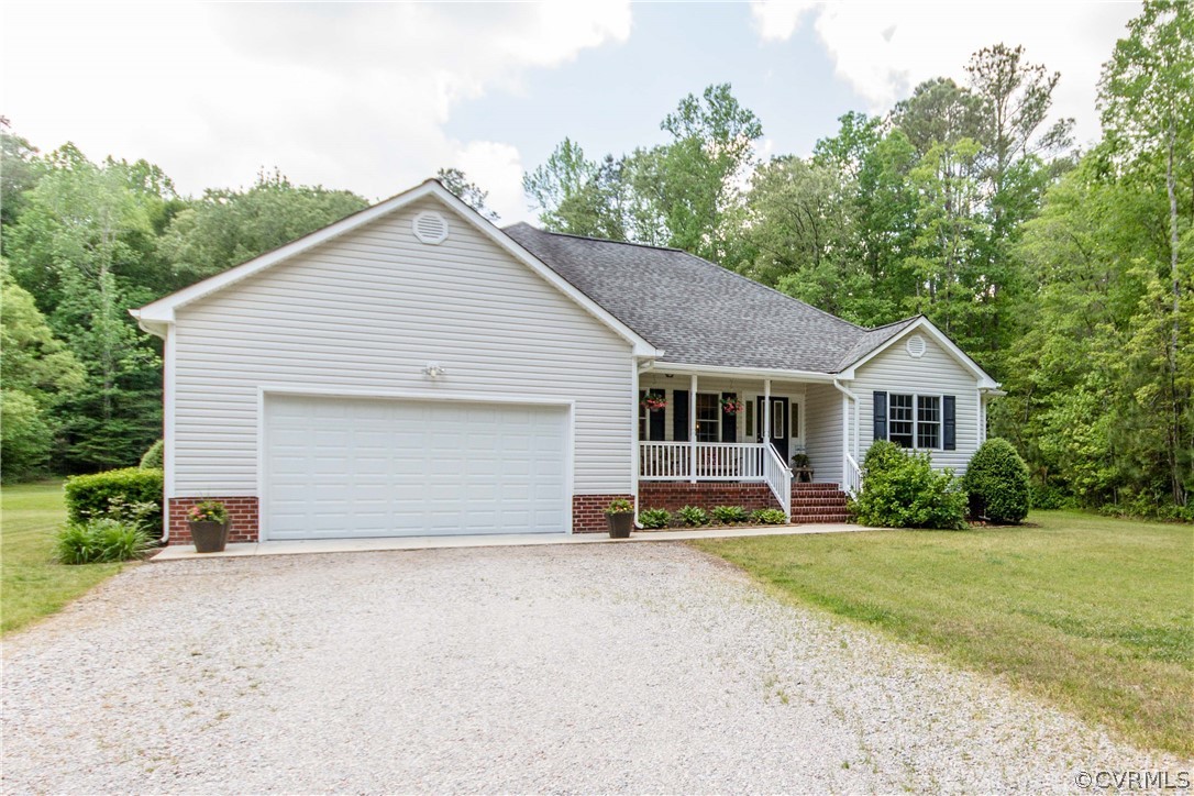 12077 Webb Road Disputanta, VA 23842 - Photo 2 of 34 Gallery Image 2