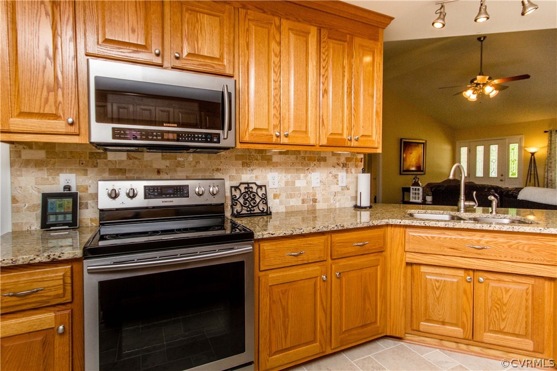12077 Webb Road Disputanta, VA 23842 - Photo 6 of 34 Gallery Image 6