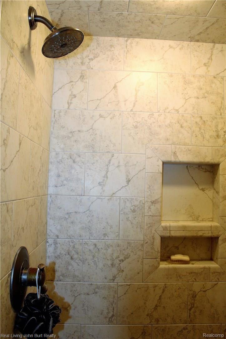 3728 West Genesee Road Lapeer, MI 48446 - Photo 7 of 18 Nice Tiled Shower
