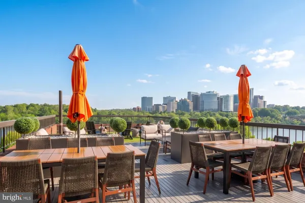$699,000 | 3299 K Street Northwest, Unit 401, Washington, DC 20007