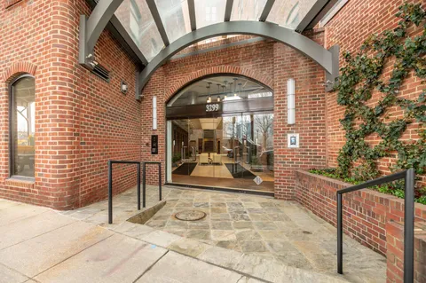$699,000 | 3299 K Street Northwest, Unit 401, Washington, DC 20007