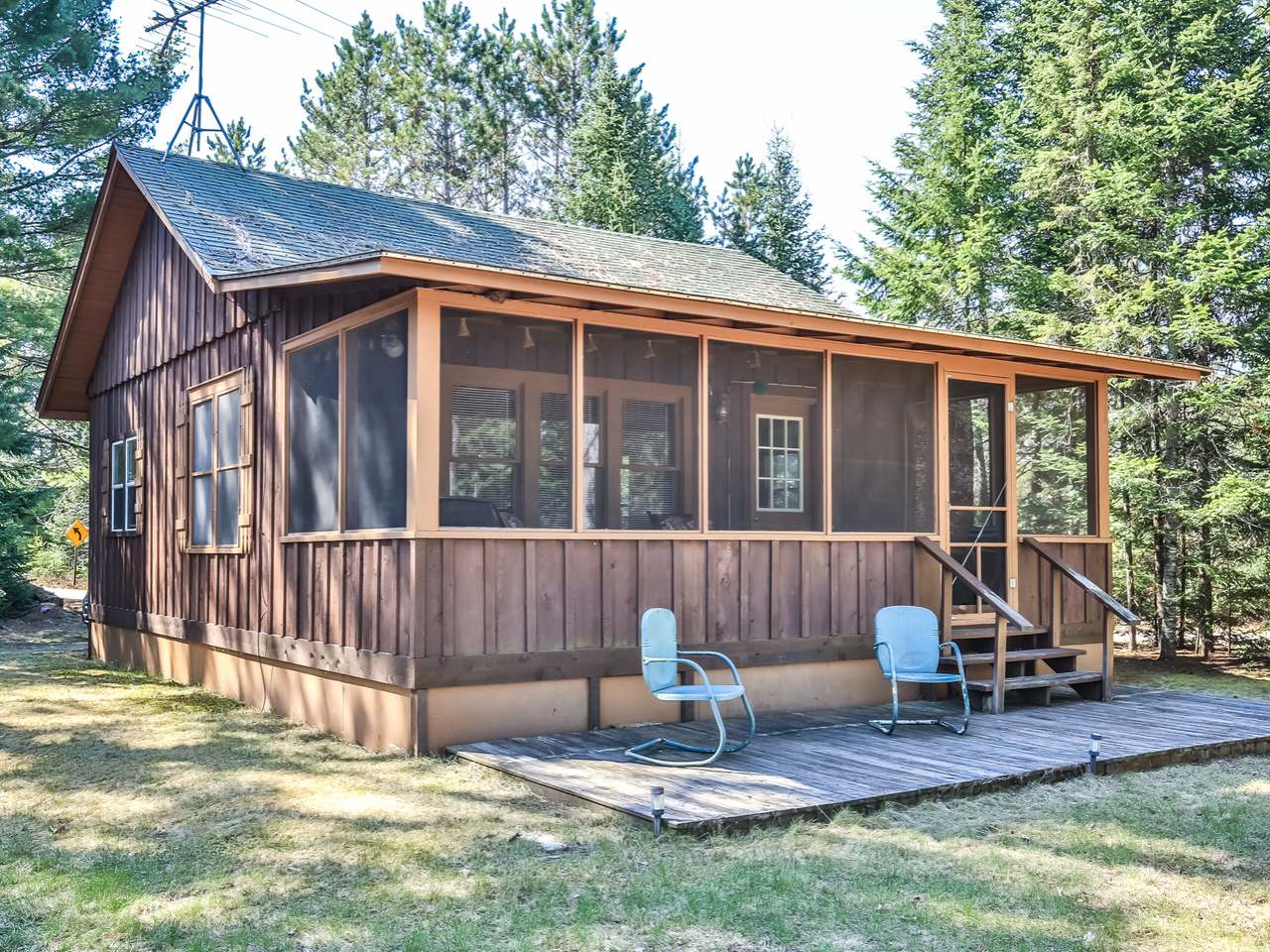 5860 River Road Eagle River, WI 54521 - Photo 2 of 26 Gallery Image 2