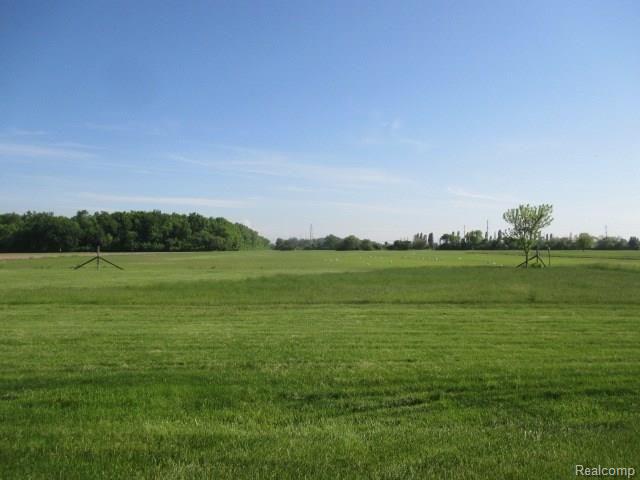 3212 Post Road Newport, MI 48166 - Photo 5 of 29 3.JPG