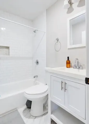 $2,650 | 306 Old Bergen Road, Unit 1, Jersey City, NJ 07305