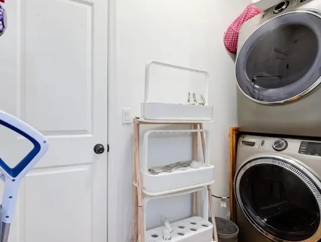 $2,650 | 306 Old Bergen Road, Unit 1, Jersey City, NJ 07305