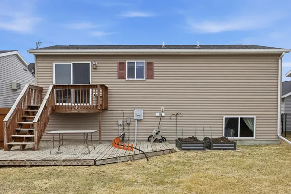 $279,900 | 1841 13th Street East, West Fargo, ND 58078