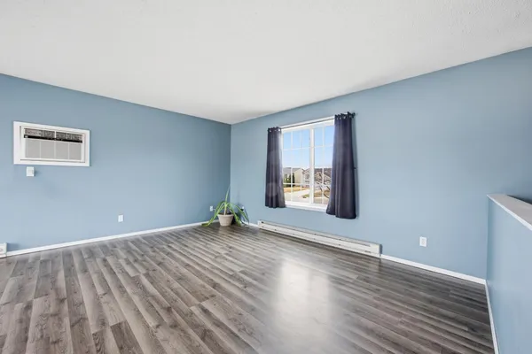 $279,900 | 1841 13th Street East, West Fargo, ND 58078