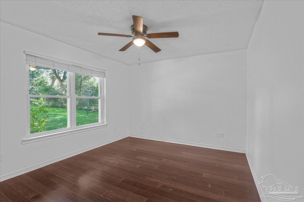 5704 Janet Street Milton, FL 32570 - Photo 18 of 30