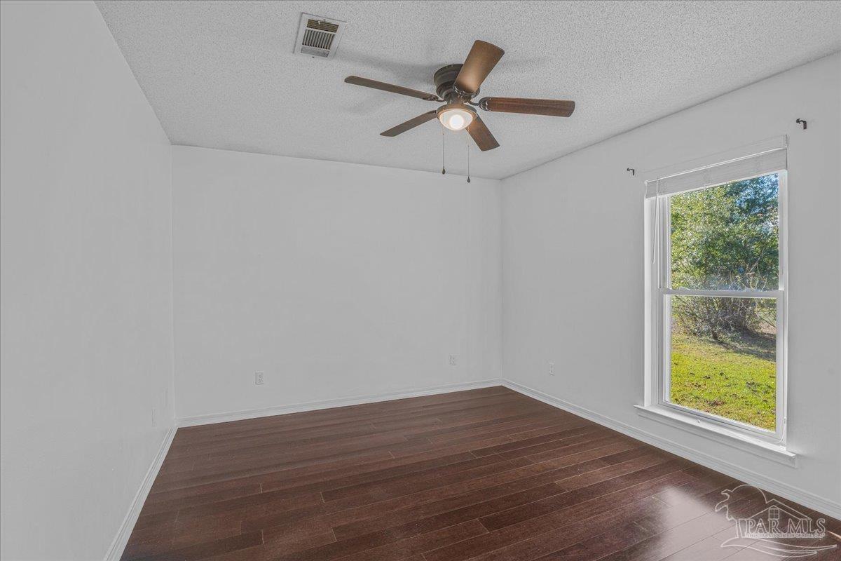 5704 Janet Street Milton, FL 32570 - Photo 22 of 30