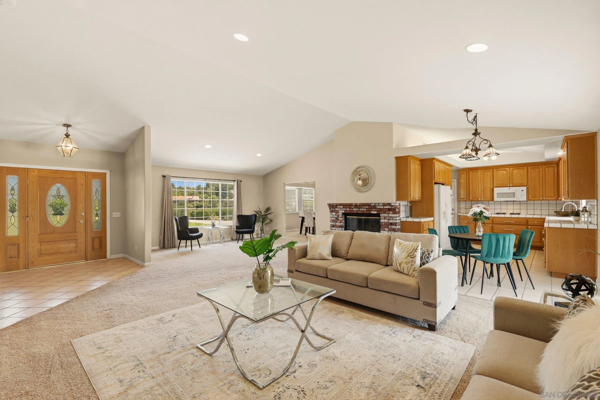 1621 Prince Street Fallbrook, CA 92028 - Photo 6 of 32
