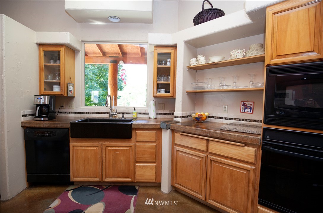 3972 Squilchuck Road Wenatchee, WA 98801 - Photo 14 of 28 Gallery Image 14