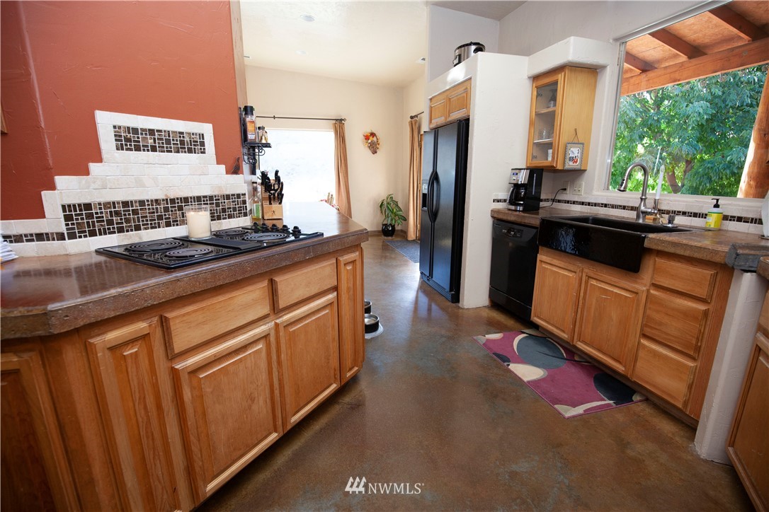 3972 Squilchuck Road Wenatchee, WA 98801 - Photo 15 of 28 Gallery Image 15