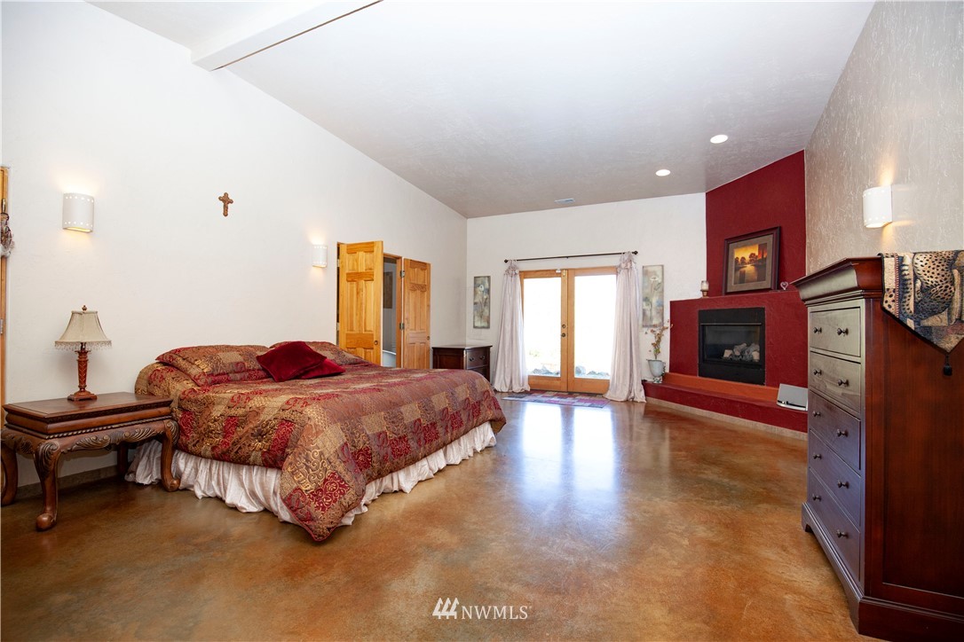 3972 Squilchuck Road Wenatchee, WA 98801 - Photo 18 of 28 Gallery Image 18