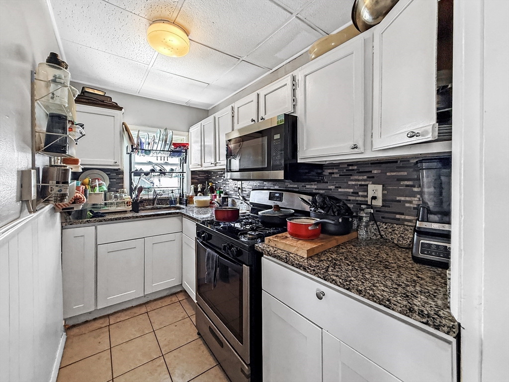 199 Franklin Street Fall River, MA 02720 - Photo 16 of 42
