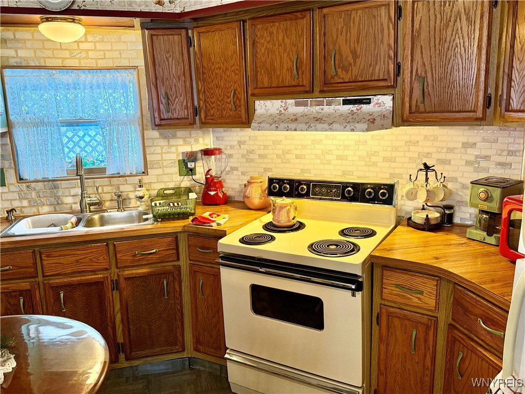 5066 Clinton Street Road Batavia, NY 14020 - Photo 10 of 30