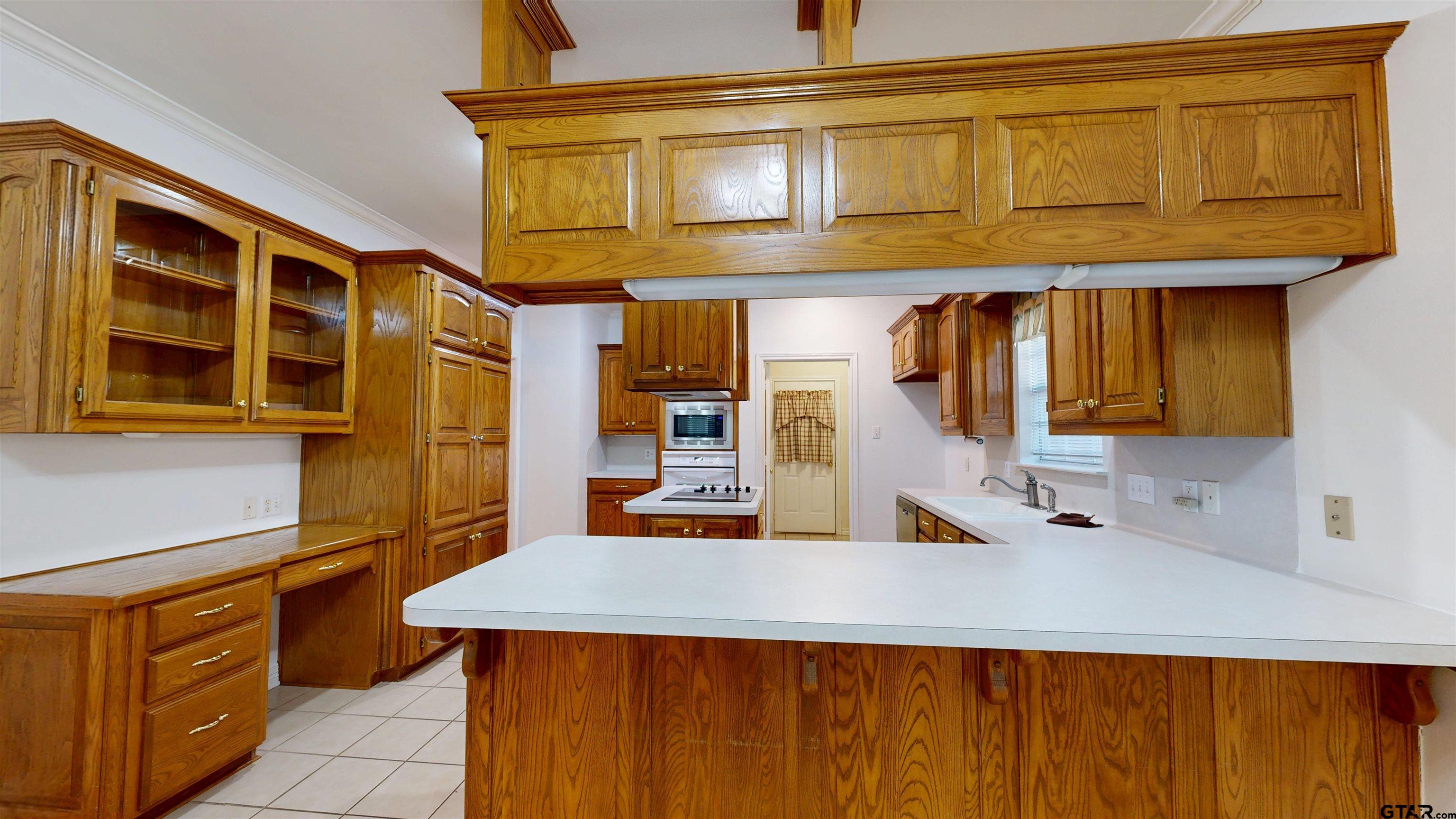 1266 Santa Fe Trail Tyler, TX 75703 - Photo 8 of 36