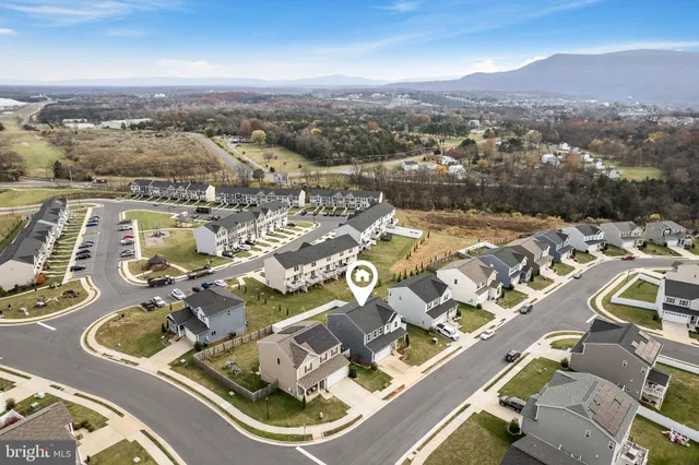 $460,000 | 409 Warrenfeltz Place, Strasburg, VA 22657