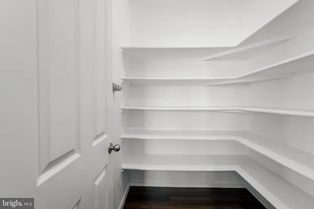 $460,000 | 409 Warrenfeltz Place, Strasburg, VA 22657