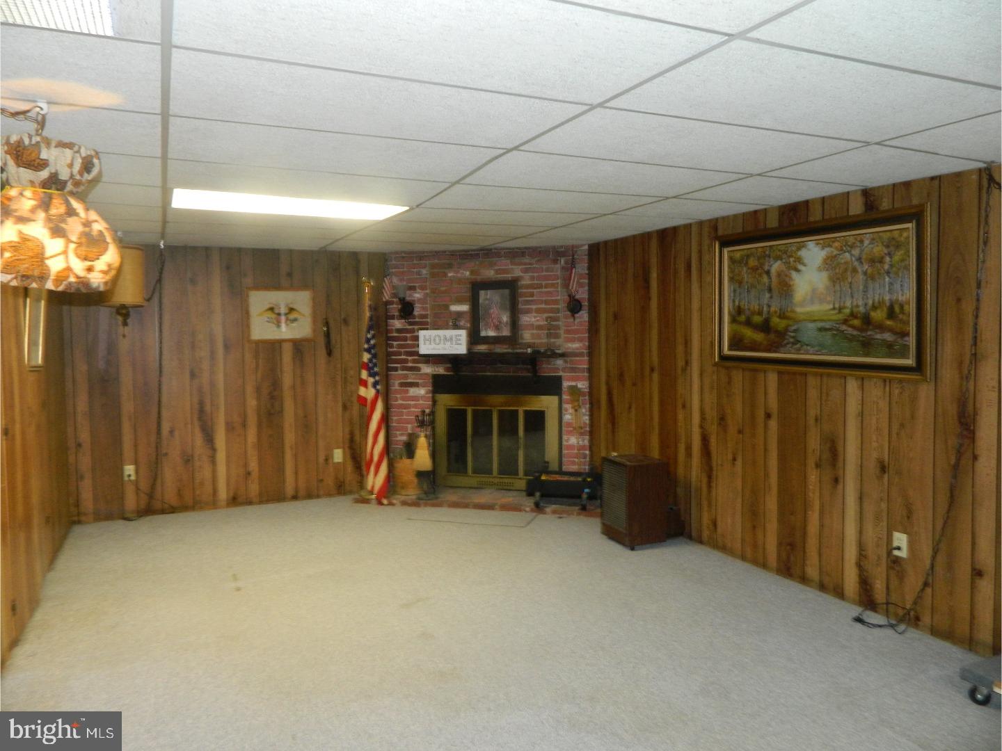 4210 Whiting Road Philadelphia, PA 19154 - Photo 11 of 14 Gallery Image 11