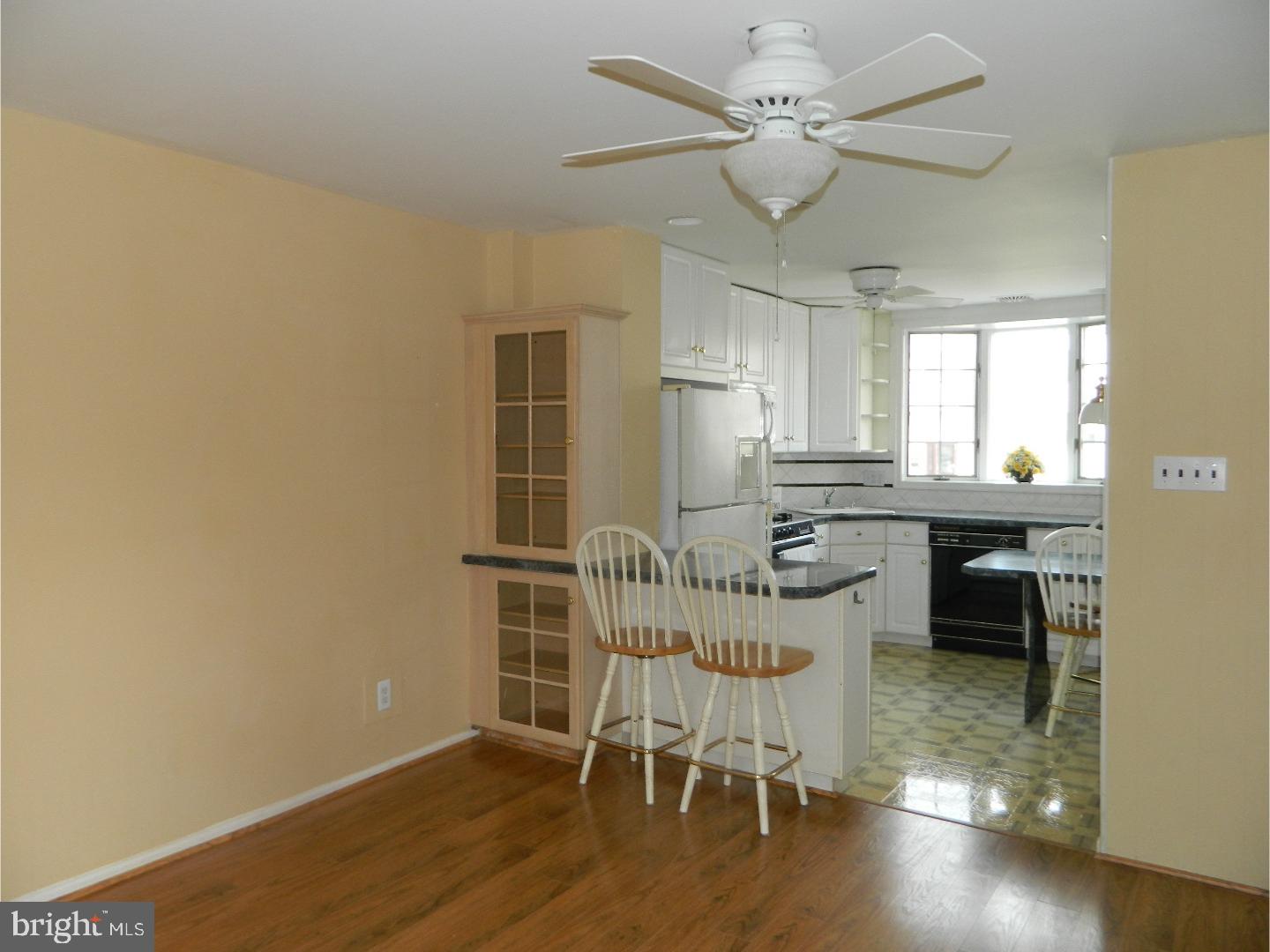 4210 Whiting Road Philadelphia, PA 19154 - Photo 4 of 14 Gallery Image 4