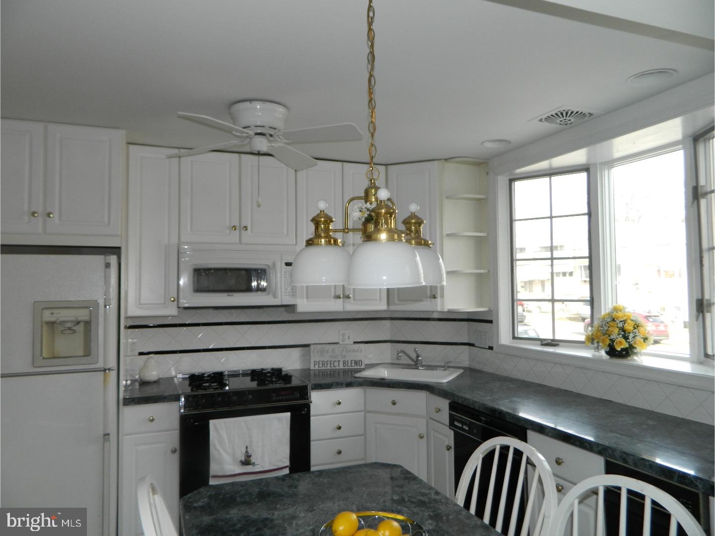 4210 Whiting Road Philadelphia, PA 19154 - Photo 6 of 14 Gallery Image 6