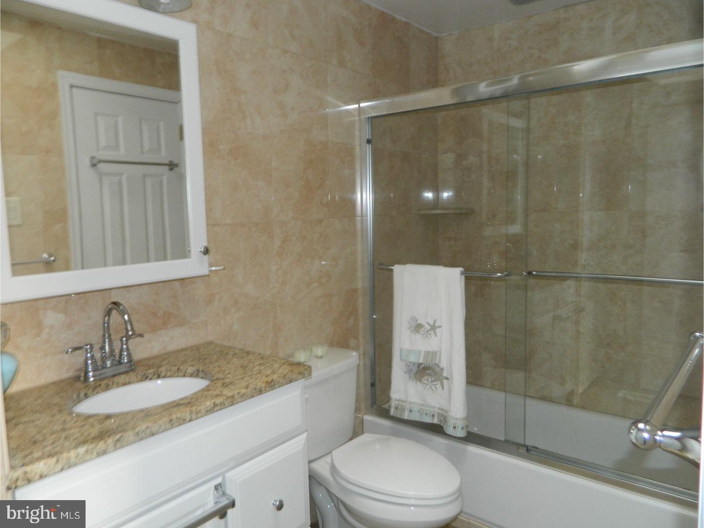 4210 Whiting Road Philadelphia, PA 19154 - Photo 8 of 14 Gallery Image 8