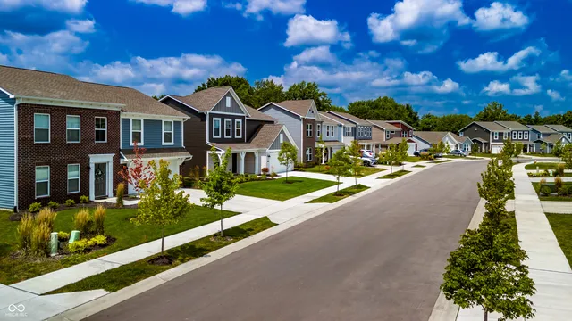 $388,990 | 1002 Deodar Street, Lebanon, IN 46052