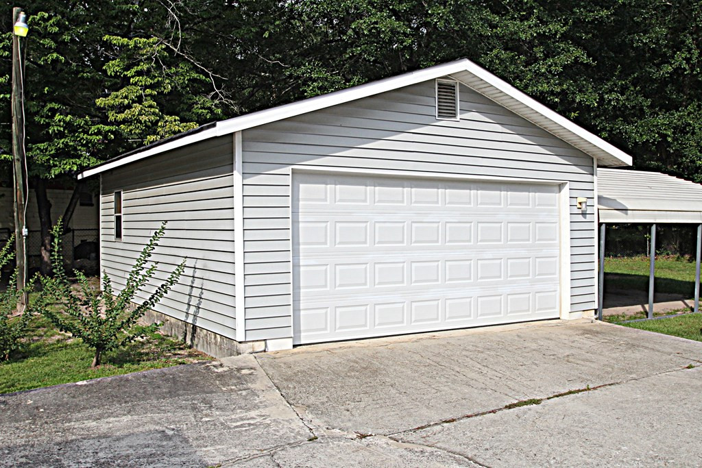 3120 Ditmas Road Augusta, GA 30906 - Photo 10 of 18 Detached 20 x 24 garage